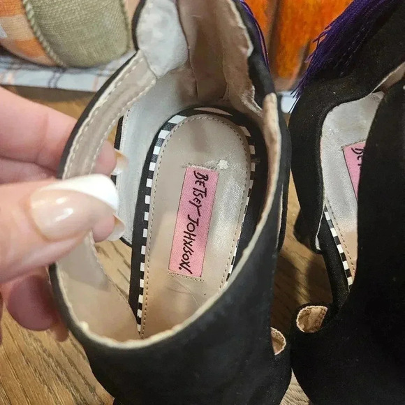 Betsey Black Suede Heeled Sandals with Purple Tassels - Picture 7 of 8